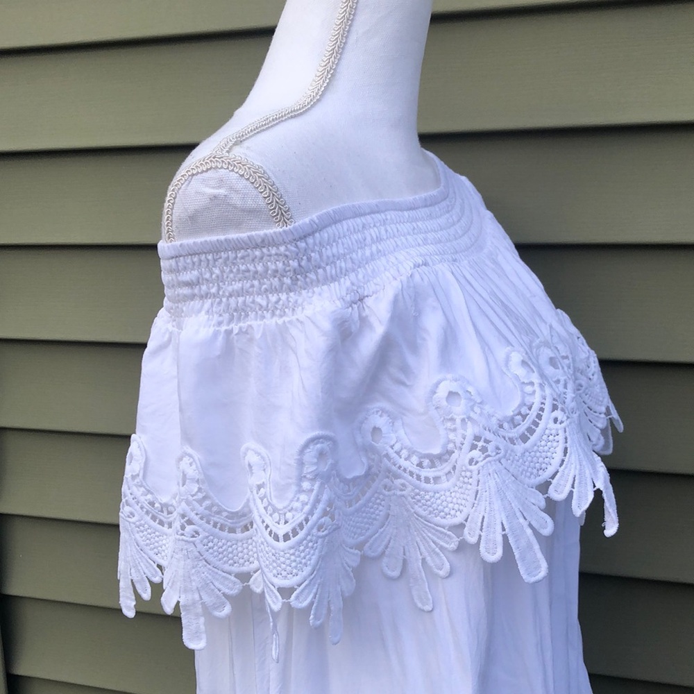 White Lace Off-Shoulder Top - Picture 8 of 8